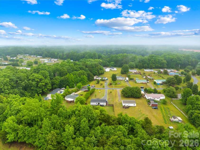 139 Gayle Drive, Troutman, NC 28166.  MLS# CAR4375168, YatesRealty ID 25654. 