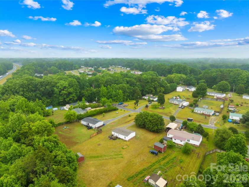 139 Gayle Drive, Troutman, NC 28166.  MLS# CAR4375168, YatesRealty ID 25654. 