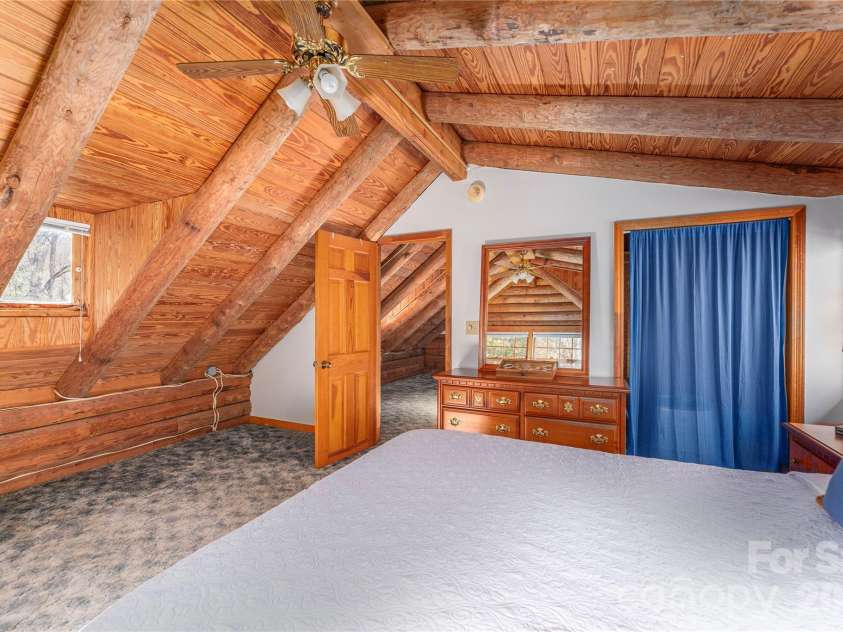 393 Carver Mountain Valley, Sylva, NC 28779.  MLS# CAR4333339, YatesRealty ID 25655. 