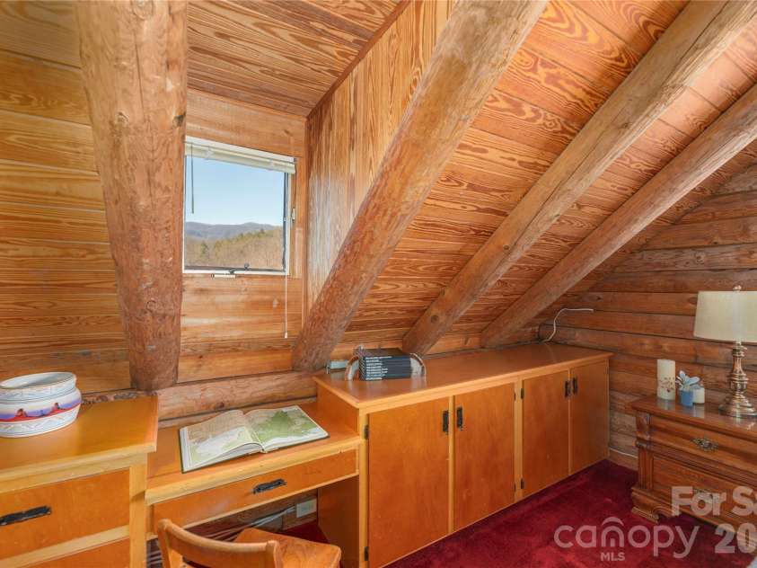 393 Carver Mountain Valley, Sylva, NC 28779.  MLS# CAR4333339, YatesRealty ID 25655. 