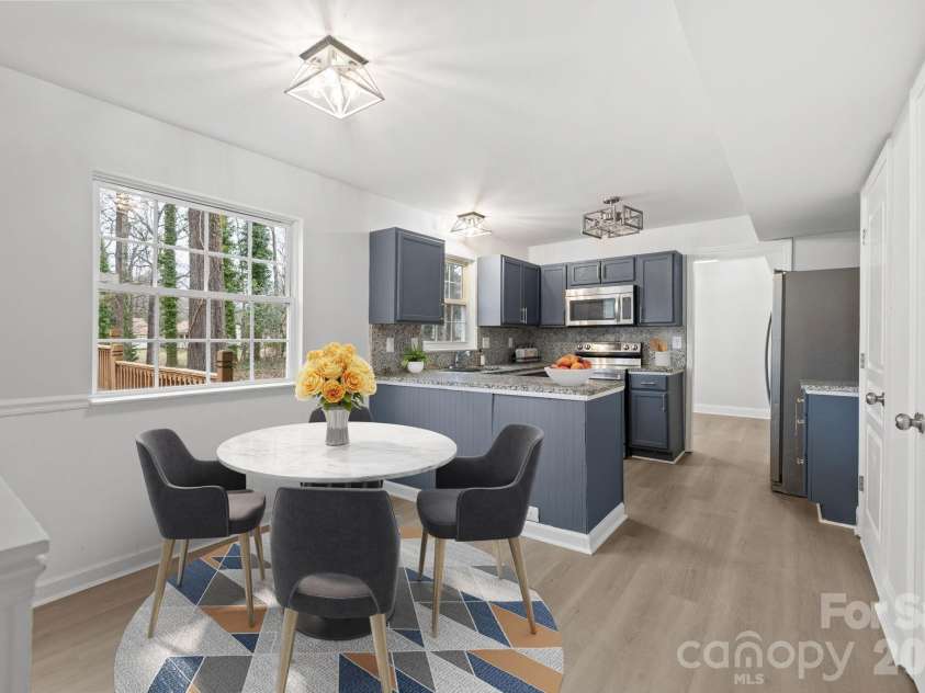 5716 Cassio Court, Charlotte, NC 28227.  MLS# CAR4349332, YatesRealty ID 25657. 