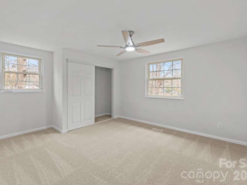 5716 Cassio Court, Charlotte, NC 28227.  MLS# CAR4349332, YatesRealty ID 25657. 
