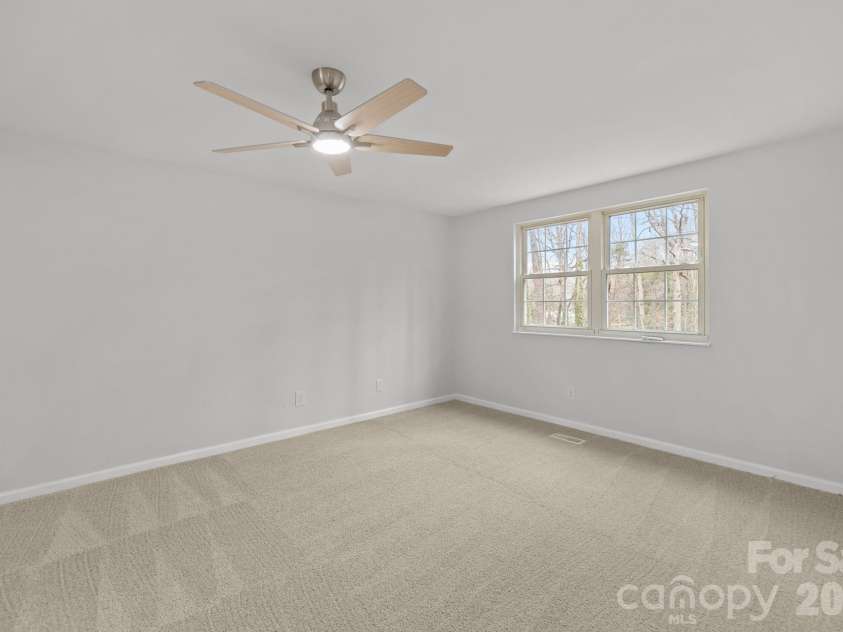 5716 Cassio Court, Charlotte, NC 28227.  MLS# CAR4349332, YatesRealty ID 25657. 