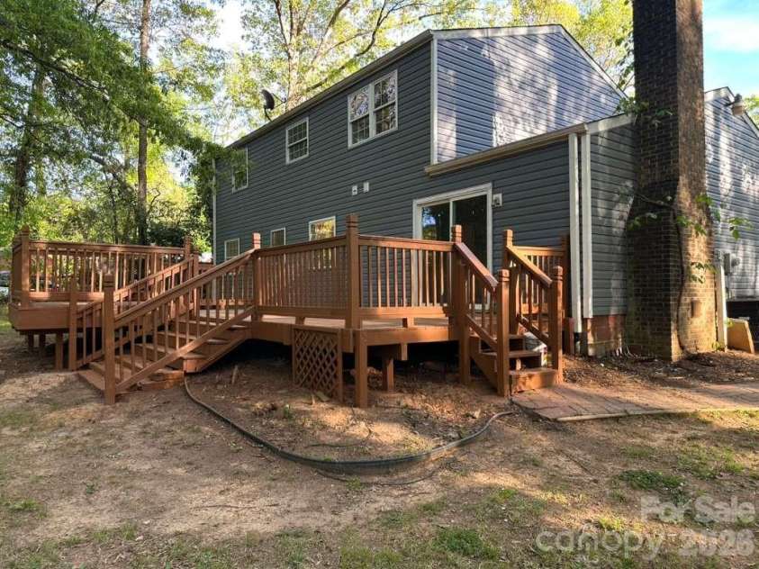 5716 Cassio Court, Charlotte, NC 28227.  MLS# CAR4349332, YatesRealty ID 25657. 