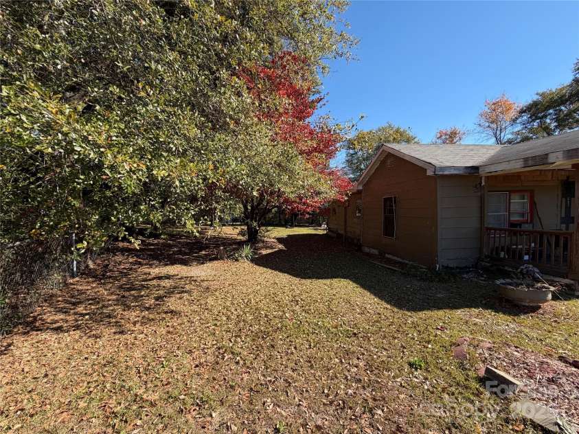 517 Peru Road, Morven, NC 28119.  MLS# CAR4321779, YatesRealty ID 2566. 