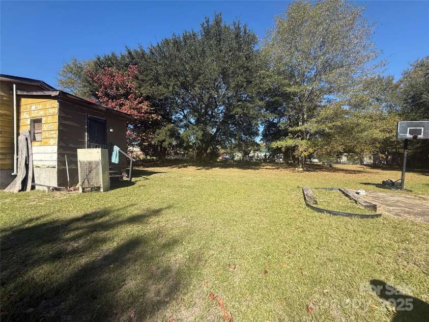 517 Peru Road, Morven, NC 28119.  MLS# CAR4321779, YatesRealty ID 2566. 