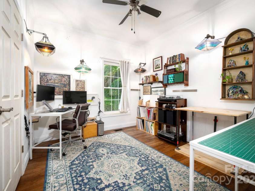 32 Water Street, Asheville, NC 28801.  MLS# CAR4277476, YatesRealty ID 25660. Back Guest Bedroom