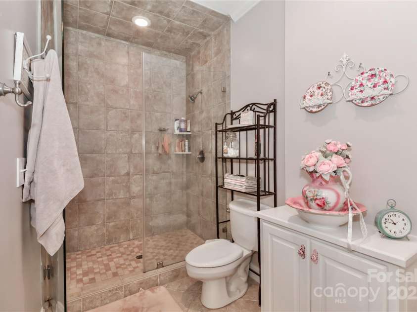 625 Saint Andrews Road, Statesville, NC 28625.  MLS# CAR4259679, YatesRealty ID 25662. 