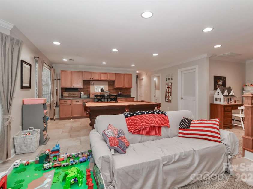 625 Saint Andrews Road, Statesville, NC 28625.  MLS# CAR4259679, YatesRealty ID 25662. 