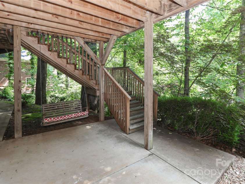 625 Saint Andrews Road, Statesville, NC 28625.  MLS# CAR4259679, YatesRealty ID 25662. 