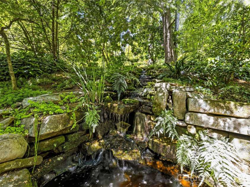 109 Stuyvesant Road, Asheville, NC 28803.  MLS# CAR4374865, YatesRealty ID 25663. 
