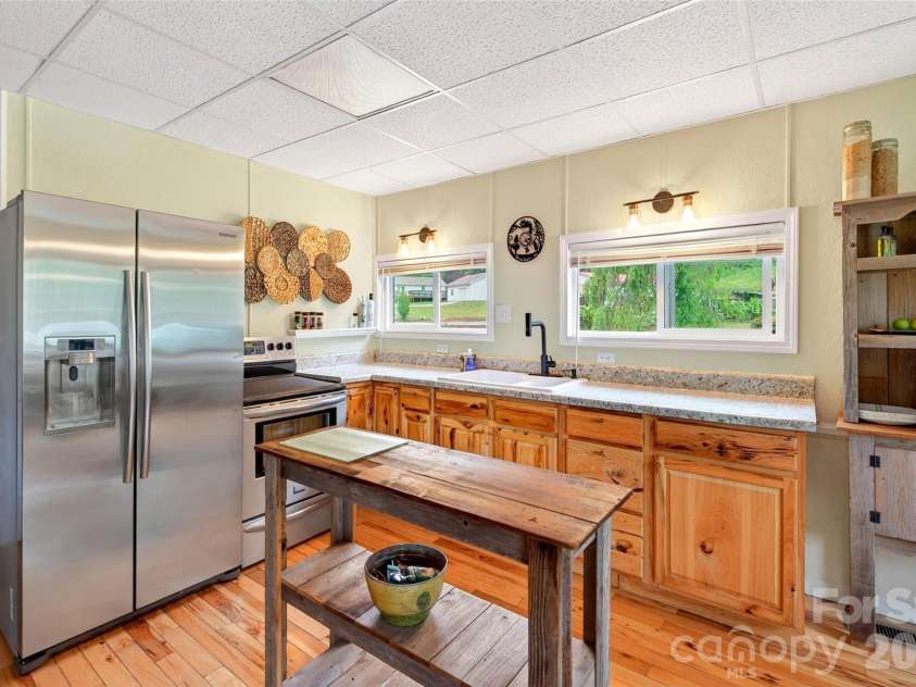 227 Locust Cove Road, Marion, NC 28752.  MLS# CAR4384646, YatesRealty ID 25664. 