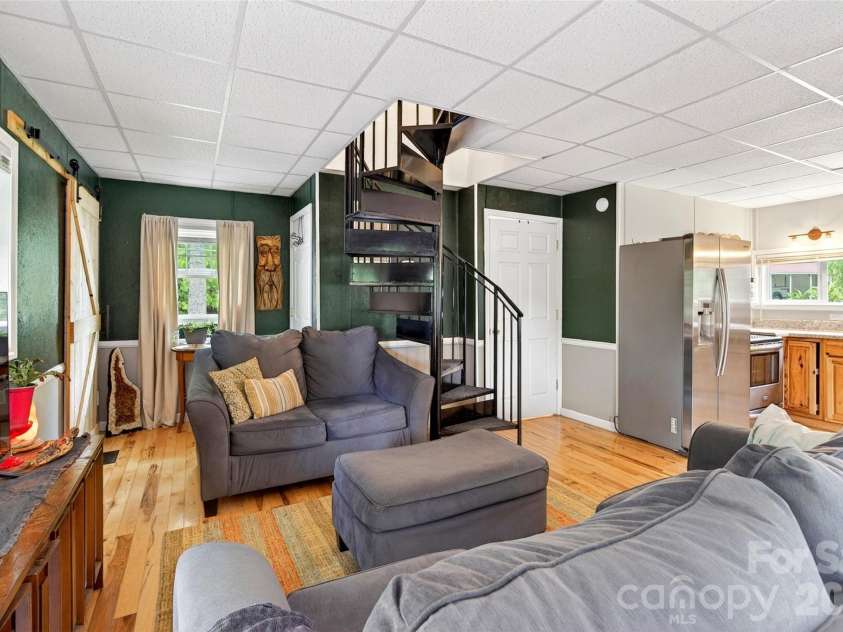 227 Locust Cove Road, Marion, NC 28752.  MLS# CAR4384646, YatesRealty ID 25664. 