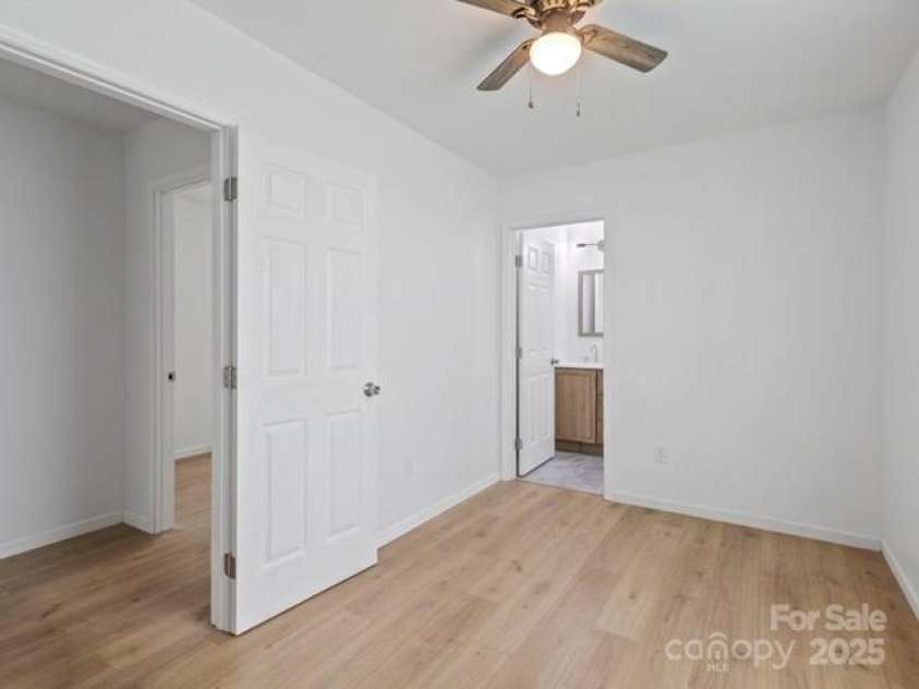 313 Park Road, Wadesboro, NC 28170.  MLS# CAR4272310, YatesRealty ID 25664. 