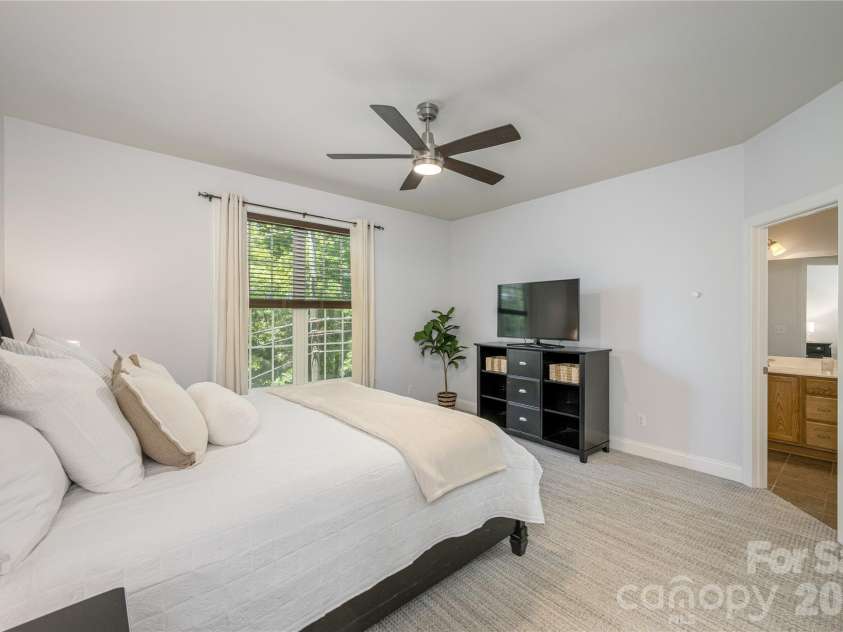 5 Hoolet Court, Biltmore Lake, NC 28715.  MLS# CAR4372678, YatesRealty ID 25665. Lots of space