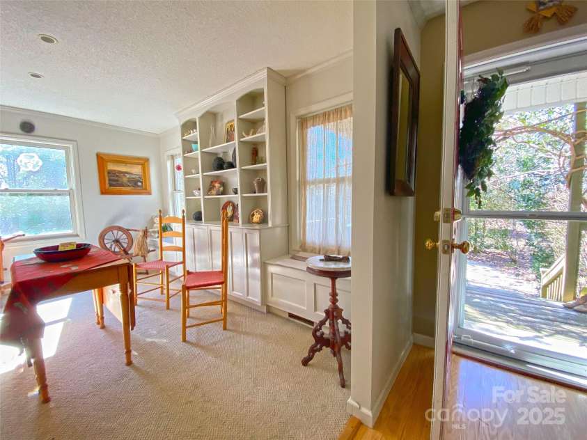 1208 Kanuga Ridge Road, Hendersonville, NC 28739.  MLS# CAR4216501, YatesRealty ID 25667. 