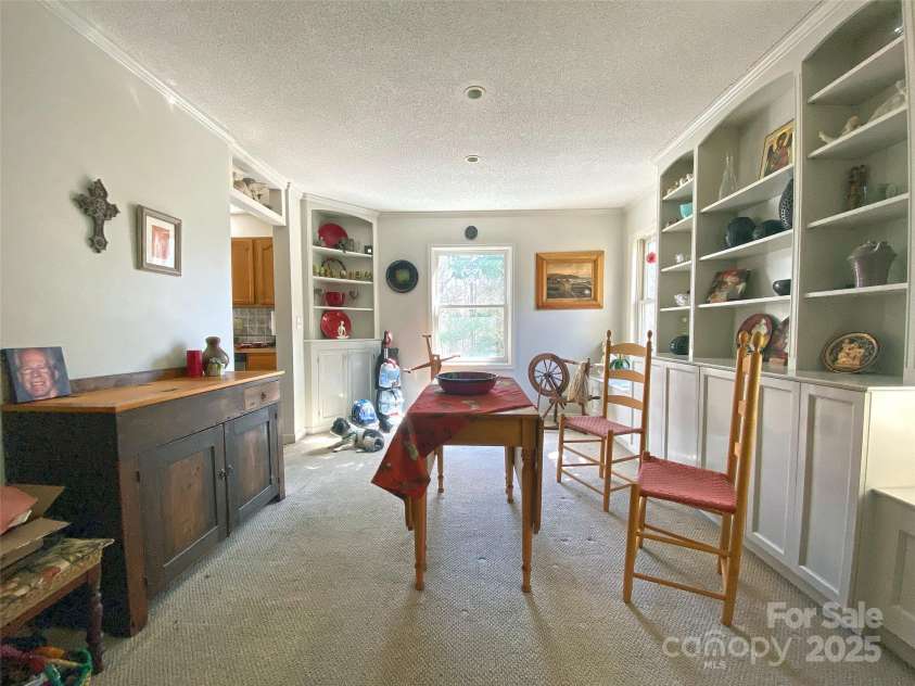 1208 Kanuga Ridge Road, Hendersonville, NC 28739.  MLS# CAR4216501, YatesRealty ID 25667. 