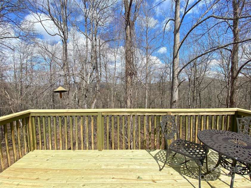 1208 Kanuga Ridge Road, Hendersonville, NC 28739.  MLS# CAR4216501, YatesRealty ID 25667. 