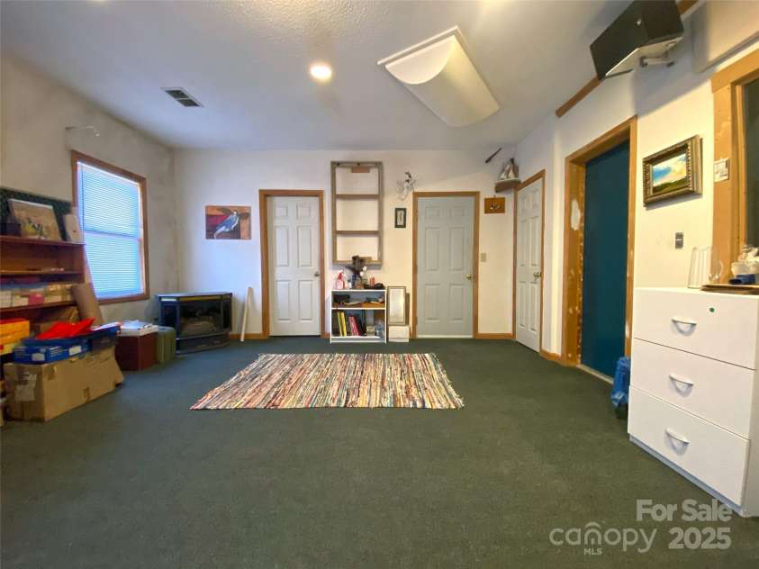 1208 Kanuga Ridge Road, Hendersonville, NC 28739.  MLS# CAR4216501, YatesRealty ID 25667. 