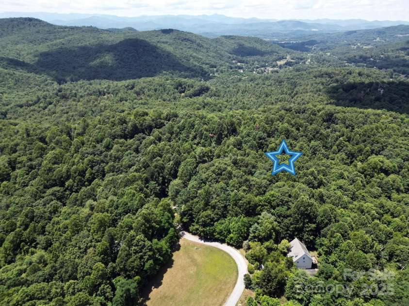1208 Kanuga Ridge Road, Hendersonville, NC 28739.  MLS# CAR4216501, YatesRealty ID 25667. 