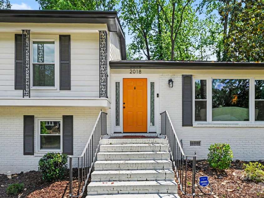2018 Knell Drive, Charlotte, NC 28212.  MLS# CAR4384652, YatesRealty ID 25667. Front Exterior