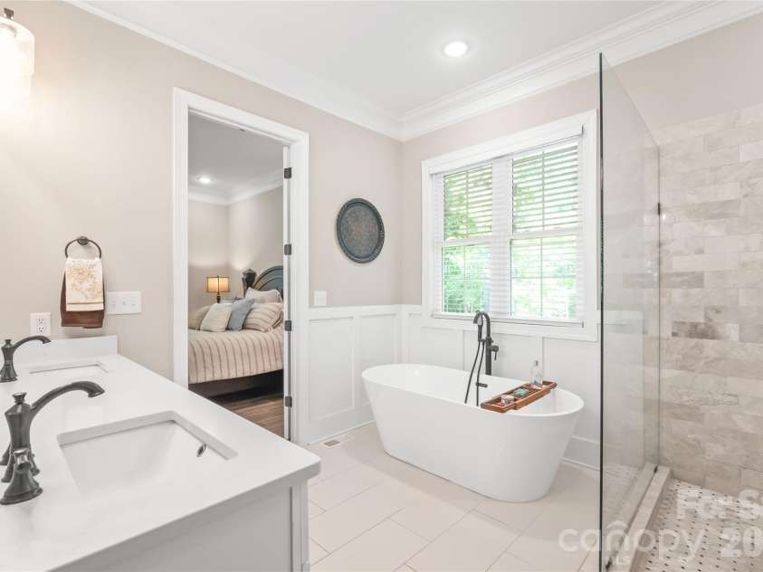 859 Irish Creek Drive, Landis, NC 28088.  MLS# CAR4370059, YatesRealty ID 25668. 