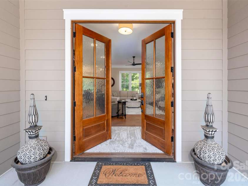 859 Irish Creek Drive, Landis, NC 28088.  MLS# CAR4370059, YatesRealty ID 25668. Gorgeous double doors