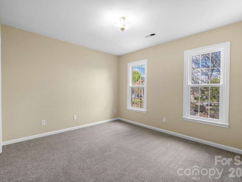 8501 Tonawanda Drive, Charlotte, NC 28277.  MLS# CAR4362441, YatesRealty ID 25669. 2nd bedroom