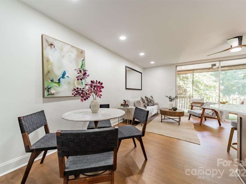 400 Queens Road, Charlotte, NC 28207.  MLS# CAR4309100, YatesRealty ID 2567. Dining Area