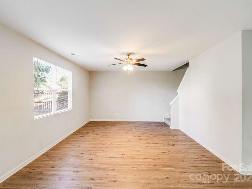 7403 Lamplighter Close Drive, Matthews, NC 28105.  MLS# CAR4308717, YatesRealty ID 2567. 