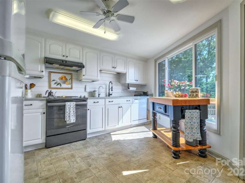 5390 Hudson Road, Lake Wylie, SC 29710.  MLS# CAR4274275, YatesRealty ID 25672. Kitchen with tons of storage