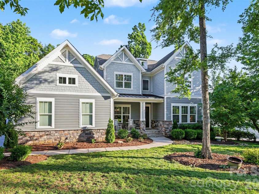 113 Cross Current Lane, Belmont, NC 28012.  MLS# CAR4381958, YatesRealty ID 25674. 