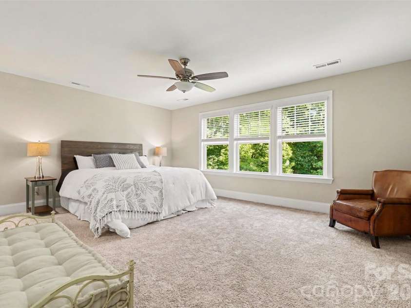 113 Cross Current Lane, Belmont, NC 28012.  MLS# CAR4381958, YatesRealty ID 25674. 