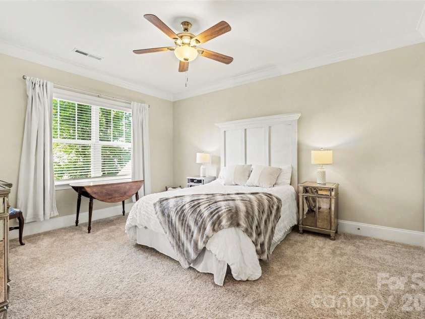 113 Cross Current Lane, Belmont, NC 28012.  MLS# CAR4381958, YatesRealty ID 25674. 