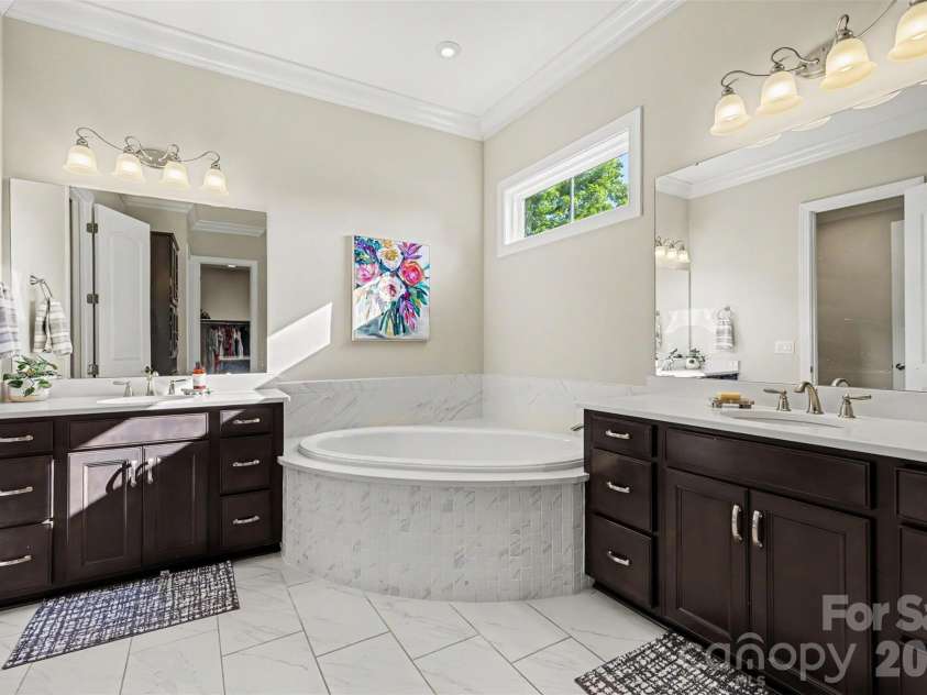 113 Cross Current Lane, Belmont, NC 28012.  MLS# CAR4381958, YatesRealty ID 25674. 