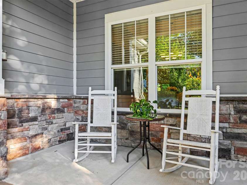 113 Cross Current Lane, Belmont, NC 28012.  MLS# CAR4381958, YatesRealty ID 25674. 