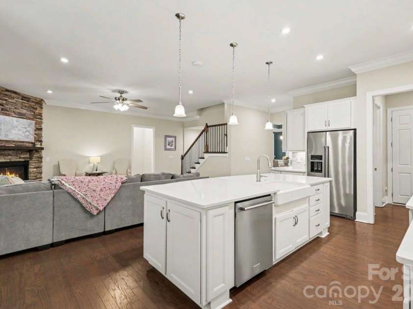113 Cross Current Lane, Belmont, NC 28012.  MLS# CAR4420342, YatesRealty ID 25674. 