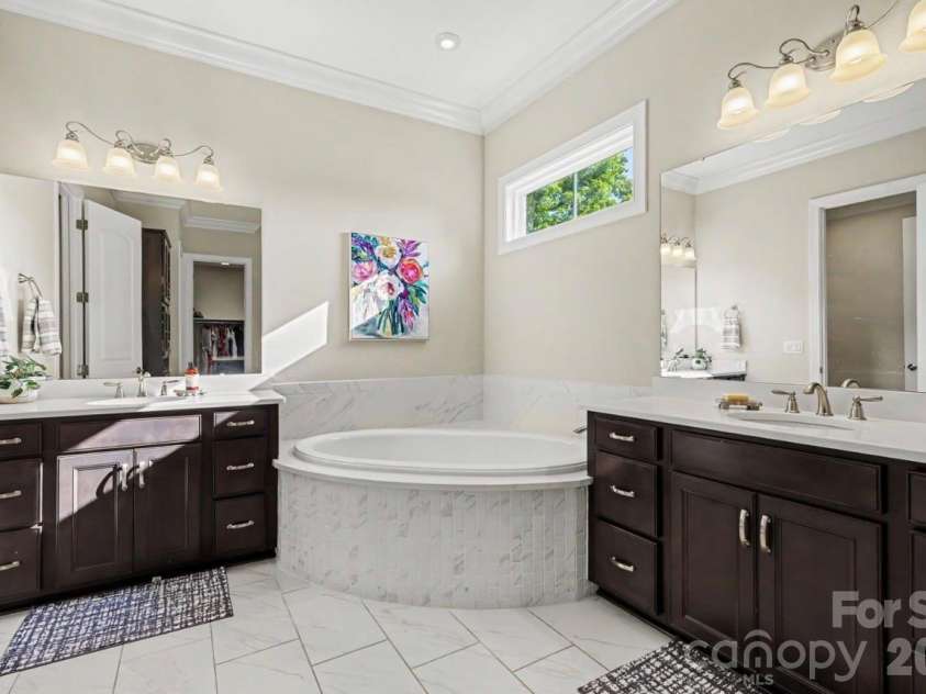 113 Cross Current Lane, Belmont, NC 28012.  MLS# CAR4420342, YatesRealty ID 25674. 