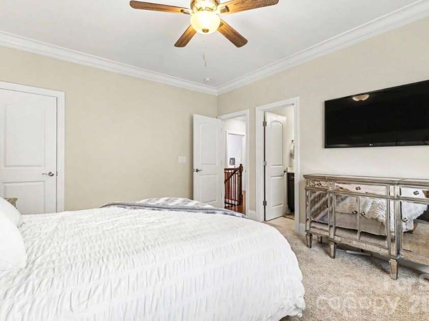 113 Cross Current Lane, Belmont, NC 28012.  MLS# CAR4420342, YatesRealty ID 25674. 