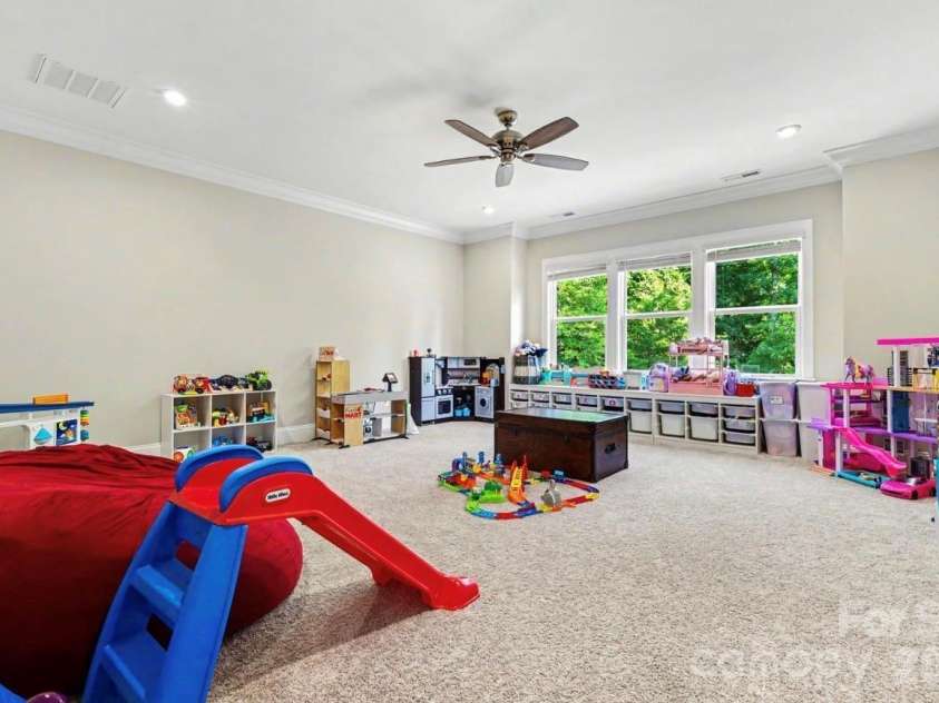 113 Cross Current Lane, Belmont, NC 28012.  MLS# CAR4420342, YatesRealty ID 25674. 