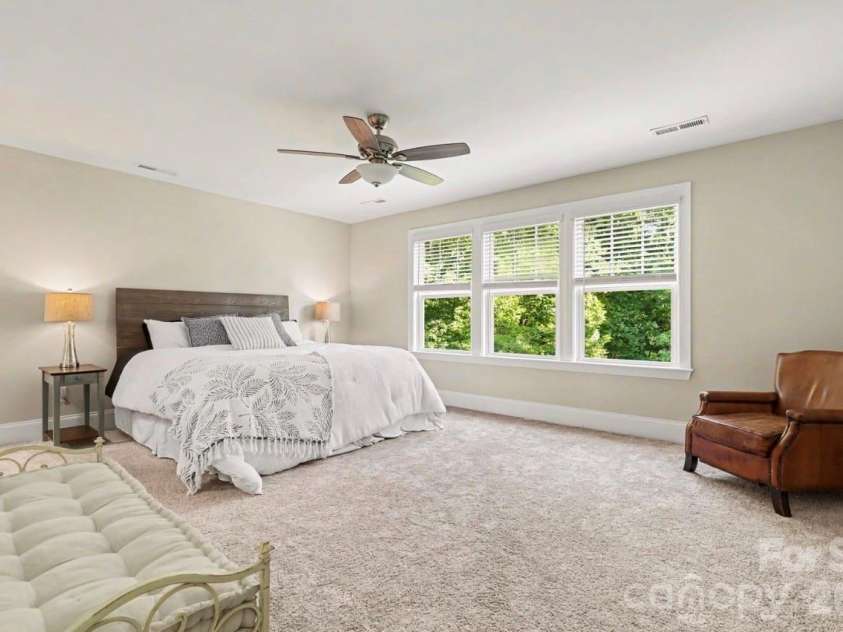 113 Cross Current Lane, Belmont, NC 28012.  MLS# CAR4420342, YatesRealty ID 25674. 