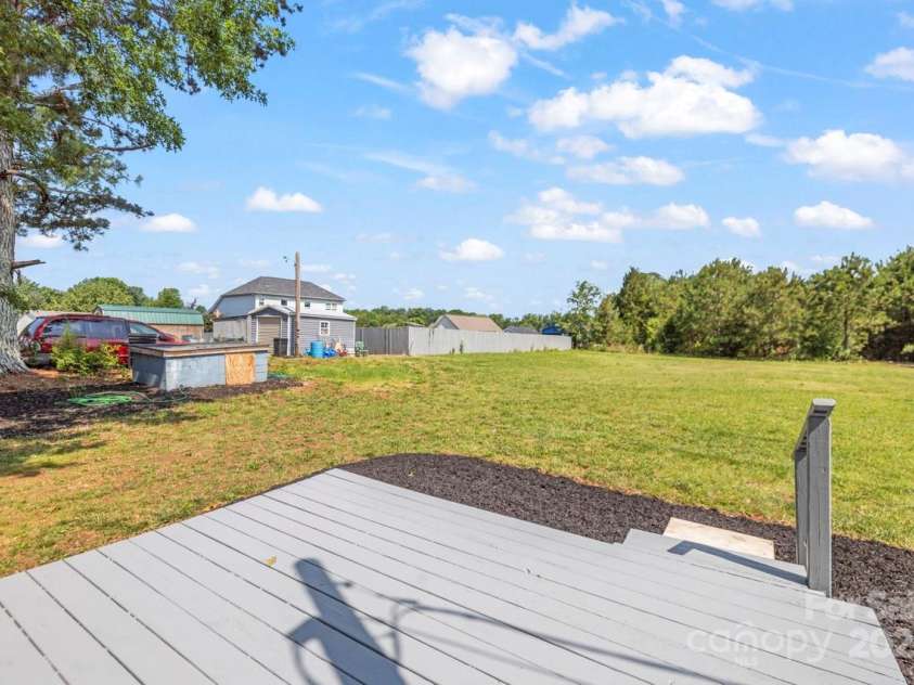 5354 Sherrills Ford Road, Catawba, NC 28609.  MLS# CAR4268743, YatesRealty ID 25674. Back deck