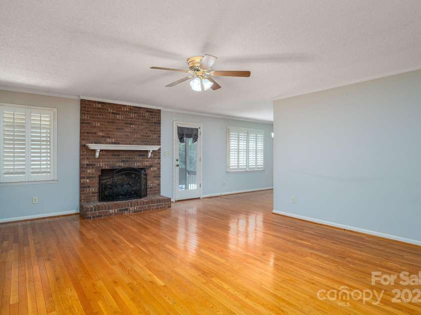 217 Rock Creek Drive, Lincolnton, NC 28092.  MLS# CAR4307464, YatesRealty ID 25675. 