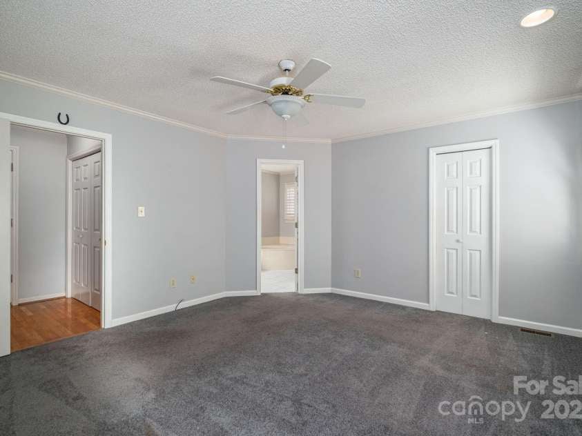 217 Rock Creek Drive, Lincolnton, NC 28092.  MLS# CAR4307464, YatesRealty ID 25675. Primary bedroom