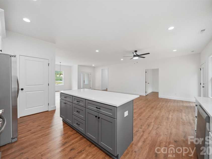 414 Scarlett Oak Court, Lenoir, NC 28645.  MLS# CAR4385390, YatesRealty ID 25675. 
