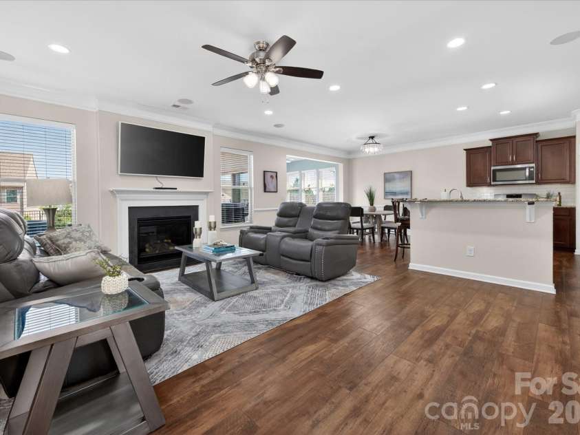 2032 Pinyon Lane, Lancaster, SC 29720.  MLS# CAR4369773, YatesRealty ID 25677. Family + Dining + Kitchen + Sunroom
