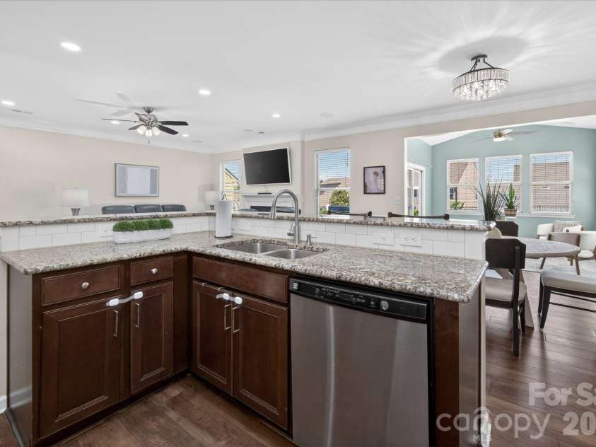2032 Pinyon Lane, Lancaster, SC 29720.  MLS# CAR4369773, YatesRealty ID 25677. Updated lighting in Dining