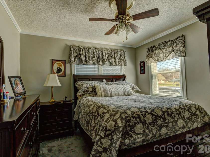 328 Pink Street, Cherryville, NC 28021.  MLS# CAR4358726, YatesRealty ID 25678. 