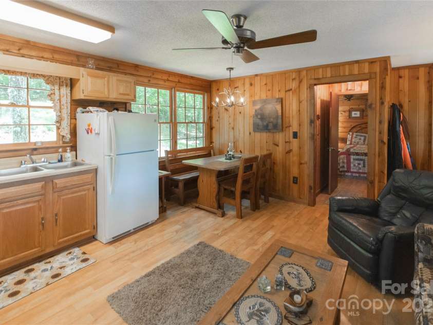 585 Bonfire Drive, Franklin, NC 28734.  MLS# CAR4276894, YatesRealty ID 25679. 