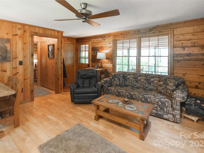 585 Bonfire Drive, Franklin, NC 28734.  MLS# CAR4276894, YatesRealty ID 25679. 